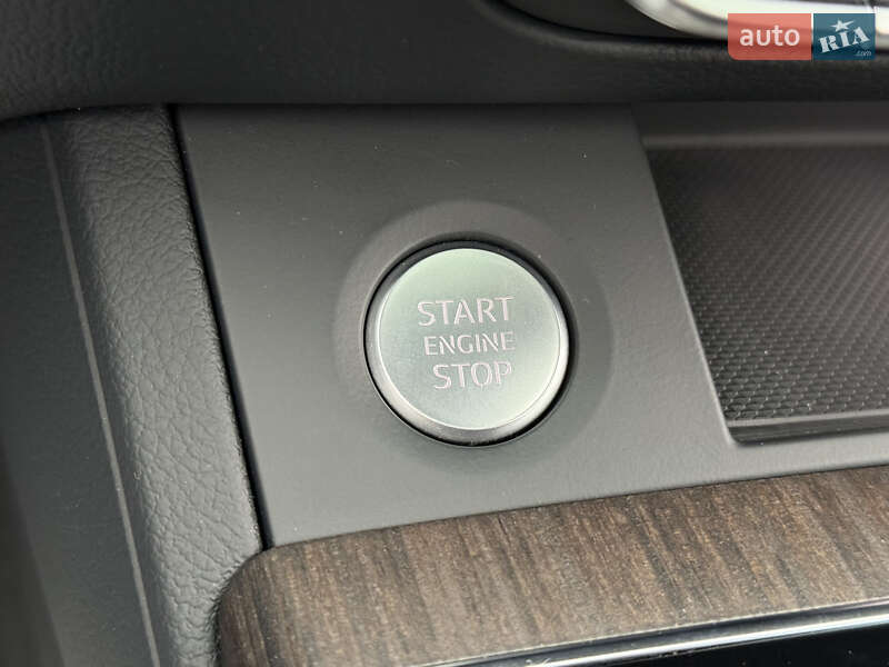 Внедорожник / Кроссовер Audi Q5 2024 в Коломые