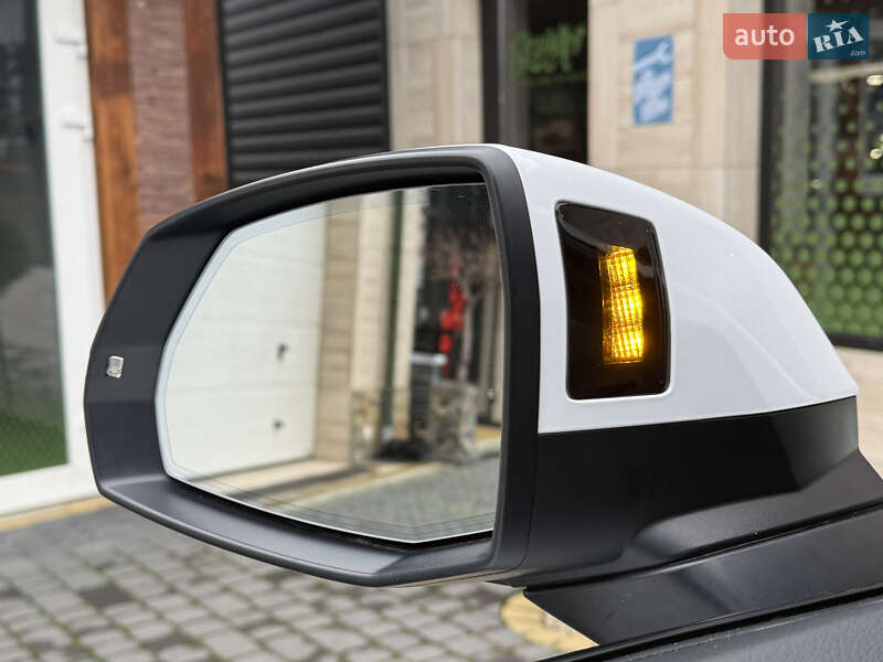 Внедорожник / Кроссовер Audi Q5 2024 в Коломые