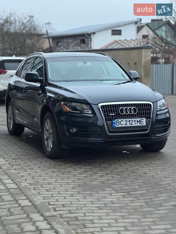 Позашляховик / Кросовер Audi Q5 2011 в Львові