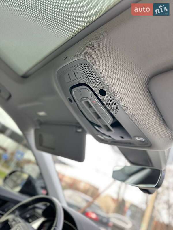 Позашляховик / Кросовер Audi Q5 2018 в Ужгороді