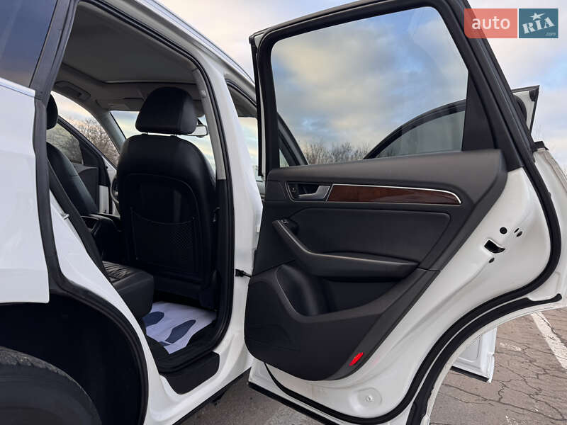 Внедорожник / Кроссовер Audi Q5 2016 в Дрогобыче фото 36 Внедорожник / Кроссовер Audi Q5 2016 в Дрогобыче