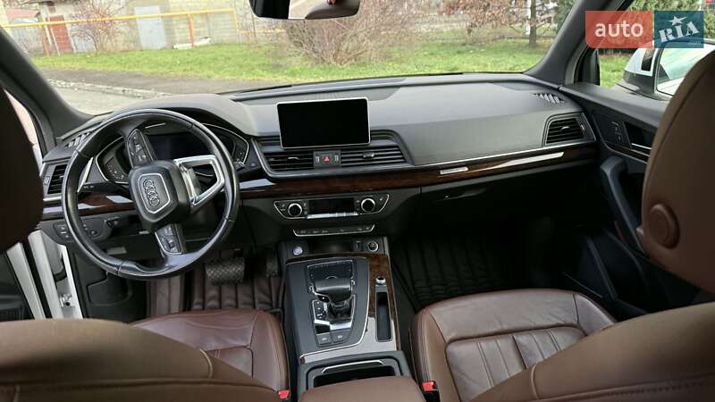 Позашляховик / Кросовер Audi Q5 2018 в Івано-Франківську