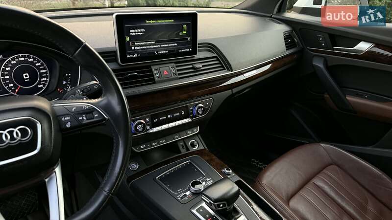 Позашляховик / Кросовер Audi Q5 2018 в Івано-Франківську