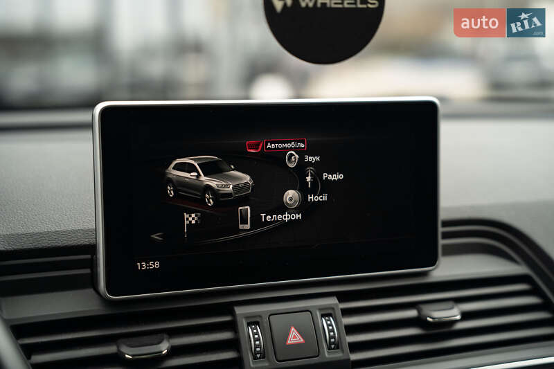 Внедорожник / Кроссовер Audi Q5 2018 в Черновцах