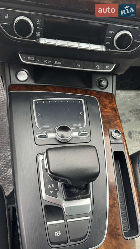 Внедорожник / Кроссовер Audi Q5 2018 в Луцке фото 18 Внедорожник / Кроссовер Audi Q5 2018 в Луцке