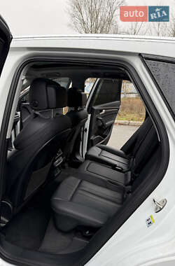 Внедорожник / Кроссовер Audi Q5 2020 в Киеве
