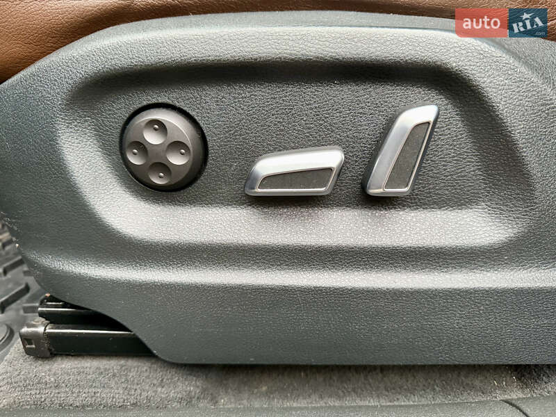 Позашляховик / Кросовер Audi Q5 2014 в Луцьку фото 49 Позашляховик / Кросовер Audi Q5 2014 в Луцьку