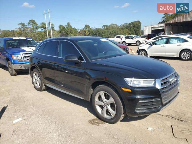 Позашляховик / Кросовер Audi Q5 2020 в Сумах