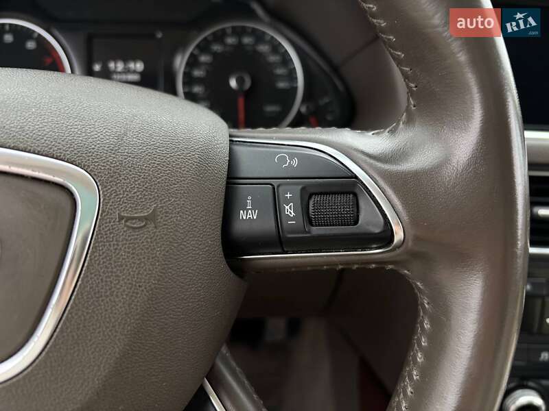 Внедорожник / Кроссовер Audi Q5 2015 в Стрые