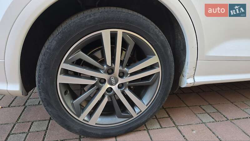 Внедорожник / Кроссовер Audi Q5 2017 в Кременчуге фото 16 Внедорожник / Кроссовер Audi Q5 2017 в Кременчуге