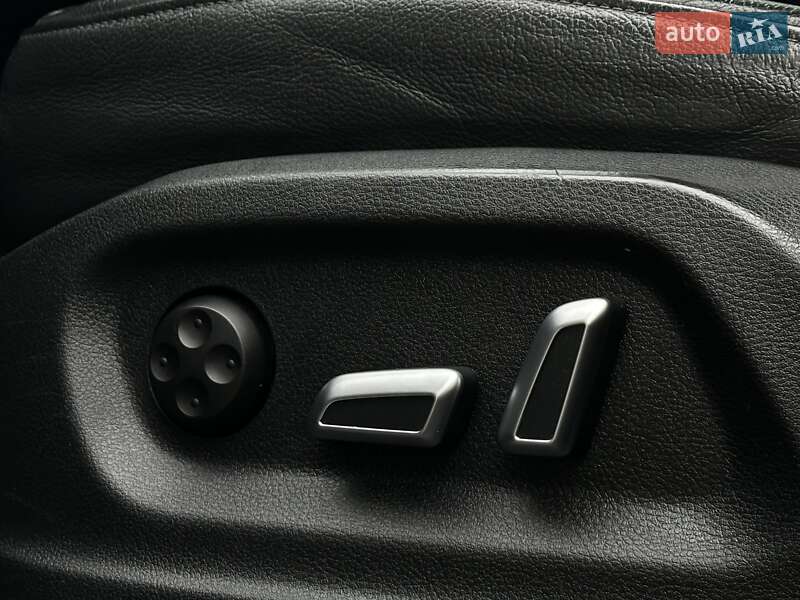 Внедорожник / Кроссовер Audi Q5 2016 в Львове фото 35 Внедорожник / Кроссовер Audi Q5 2016 в Львове