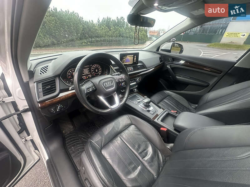 Внедорожник / Кроссовер Audi Q5 2018 в Киеве фото 25 Внедорожник / Кроссовер Audi Q5 2018 в Киеве