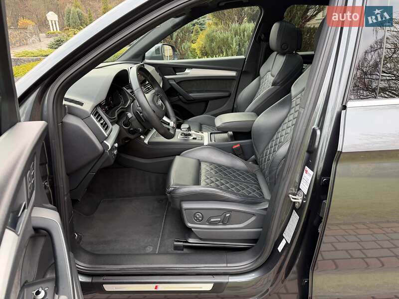 Внедорожник / Кроссовер Audi Q5 2019 в Луцке фото 17 Внедорожник / Кроссовер Audi Q5 2019 в Луцке