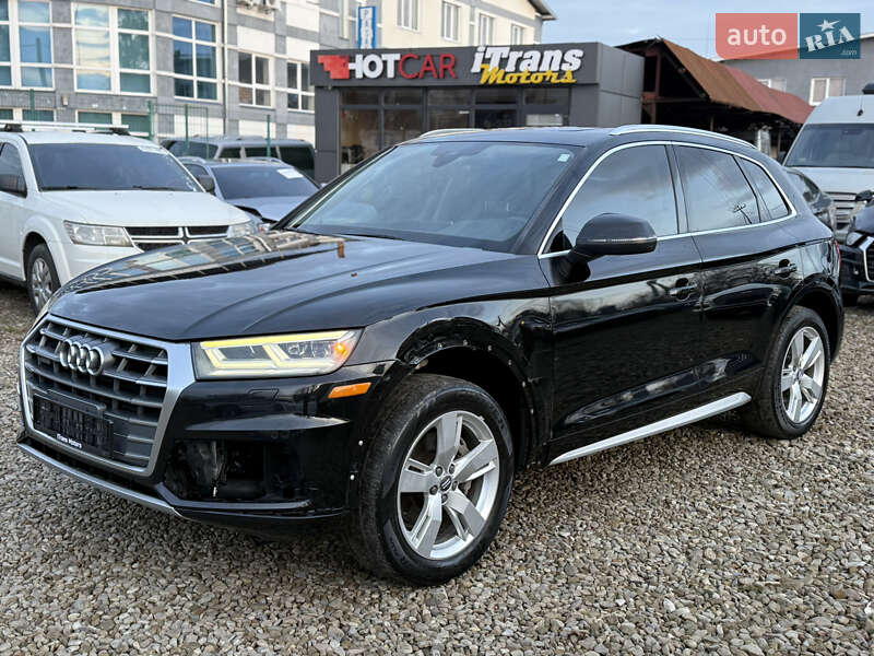 Позашляховик / Кросовер Audi Q5 2018 в Стрию