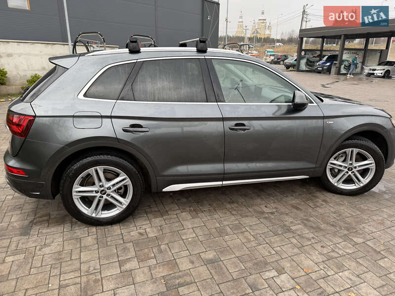 Внедорожник / Кроссовер Audi Q5 2020 в Львове фото 9 Внедорожник / Кроссовер Audi Q5 2020 в Львове