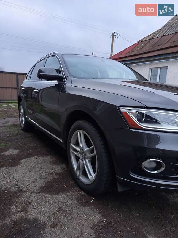 Внедорожник / Кроссовер Audi Q5 2014 в Павлограде