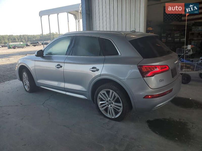 Внедорожник / Кроссовер Audi Q5 2017 в Одессе