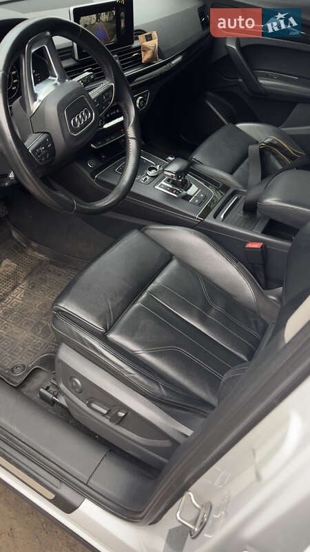 Внедорожник / Кроссовер Audi Q5 2018 в Киеве фото 9 Внедорожник / Кроссовер Audi Q5 2018 в Киеве
