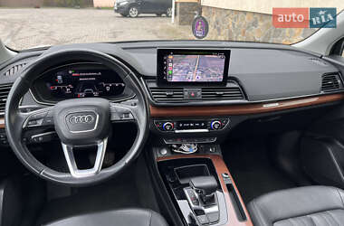 Позашляховик / Кросовер Audi Q5 2021 в Дунаївцях