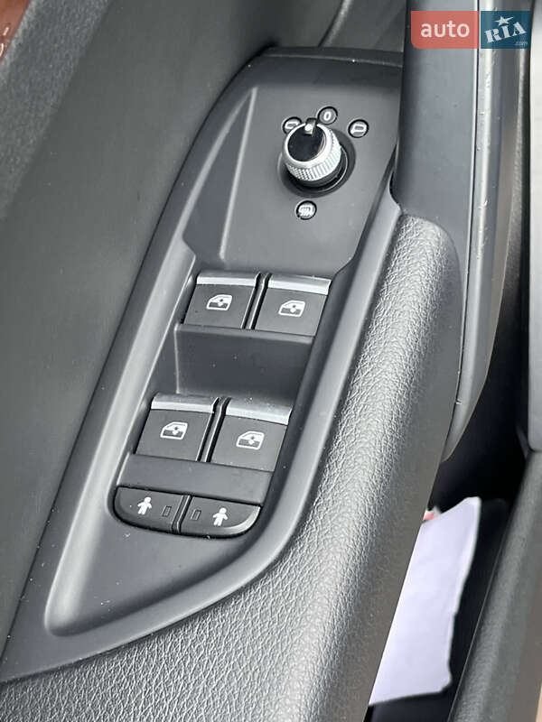 Внедорожник / Кроссовер Audi Q5 2021 в Дунаевцах