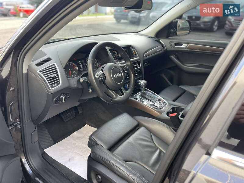 Внедорожник / Кроссовер Audi Q5 2014 в Луцке