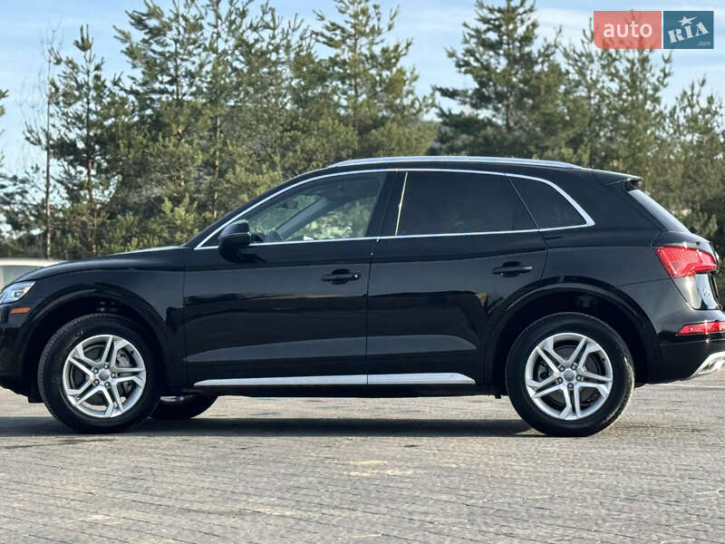 Внедорожник / Кроссовер Audi Q5 2019 в Львове