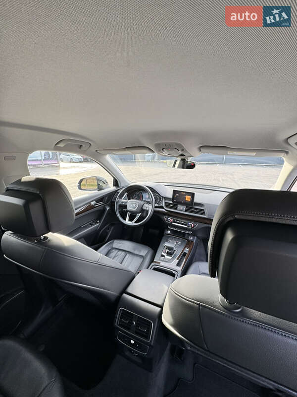 Внедорожник / Кроссовер Audi Q5 2019 в Львове