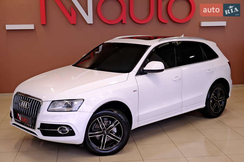 Позашляховик / Кросовер Audi Q5 2012 в Одесі