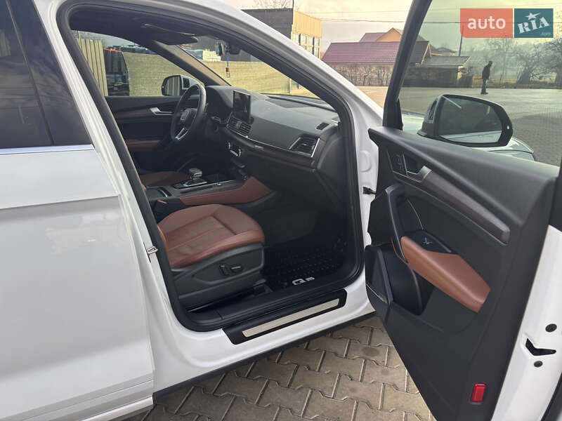 Внедорожник / Кроссовер Audi Q5 2020 в Косове фото 53 Внедорожник / Кроссовер Audi Q5 2020 в Косове