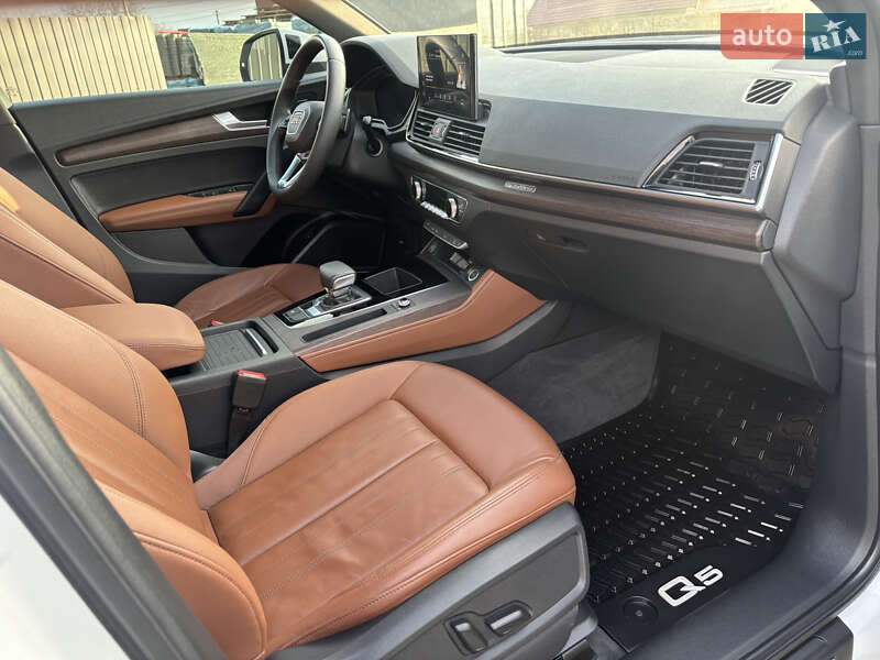 Внедорожник / Кроссовер Audi Q5 2020 в Косове фото 55 Внедорожник / Кроссовер Audi Q5 2020 в Косове