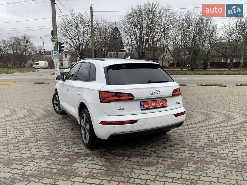 Внедорожник / Кроссовер Audi Q5 2019 в Черновцах