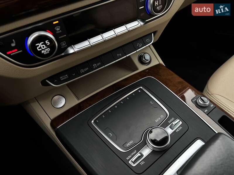 Позашляховик / Кросовер Audi Q5 2017 в Стрию