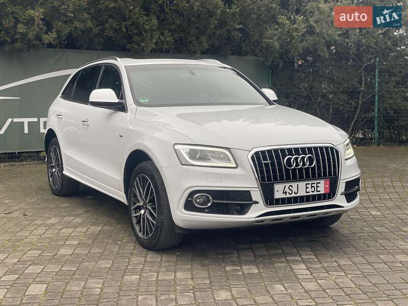 Позашляховик / Кросовер Audi Q5 2016 в Чернівцях