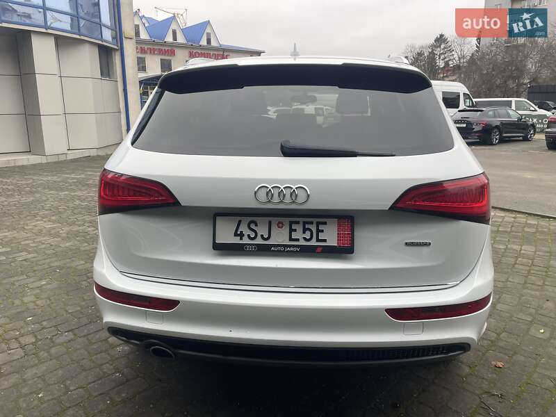 Позашляховик / Кросовер Audi Q5 2016 в Чернівцях