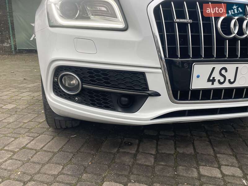 Позашляховик / Кросовер Audi Q5 2016 в Чернівцях