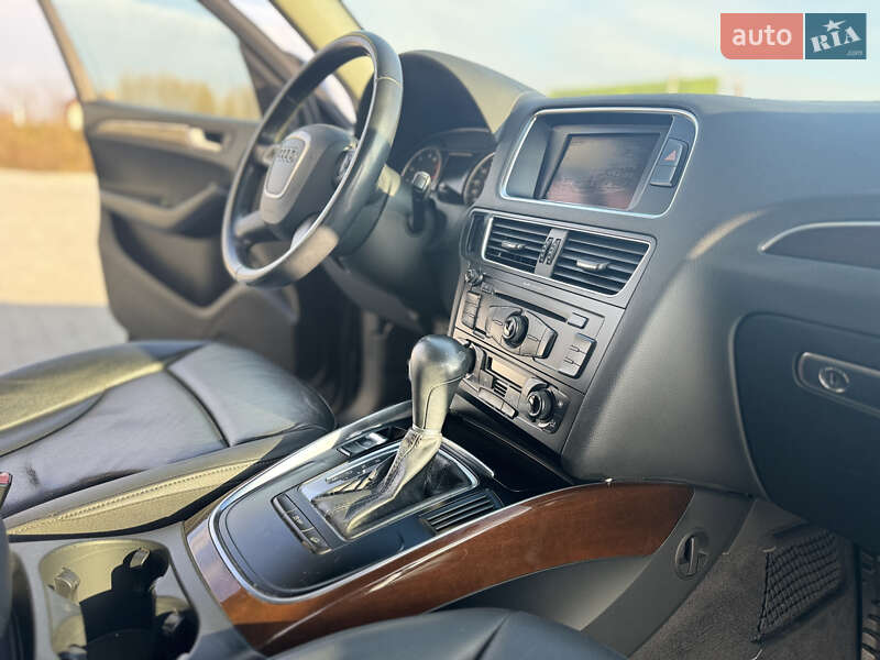 Внедорожник / Кроссовер Audi Q5 2012 в Львове фото 24 Внедорожник / Кроссовер Audi Q5 2012 в Львове