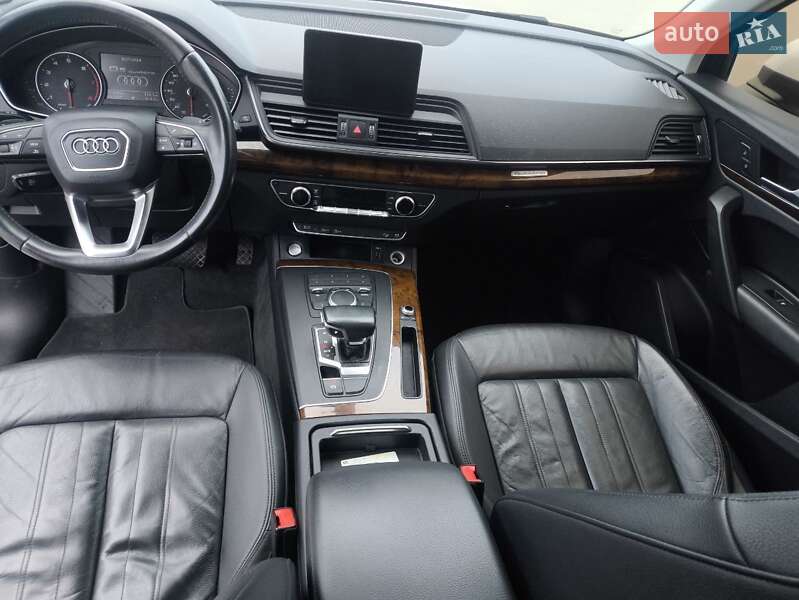 Внедорожник / Кроссовер Audi Q5 2018 в Виннице