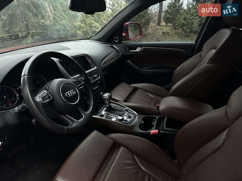Внедорожник / Кроссовер Audi Q5 2015 в Львове