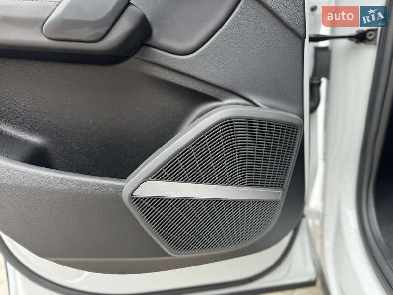 Внедорожник / Кроссовер Audi Q5 2023 в Ровно