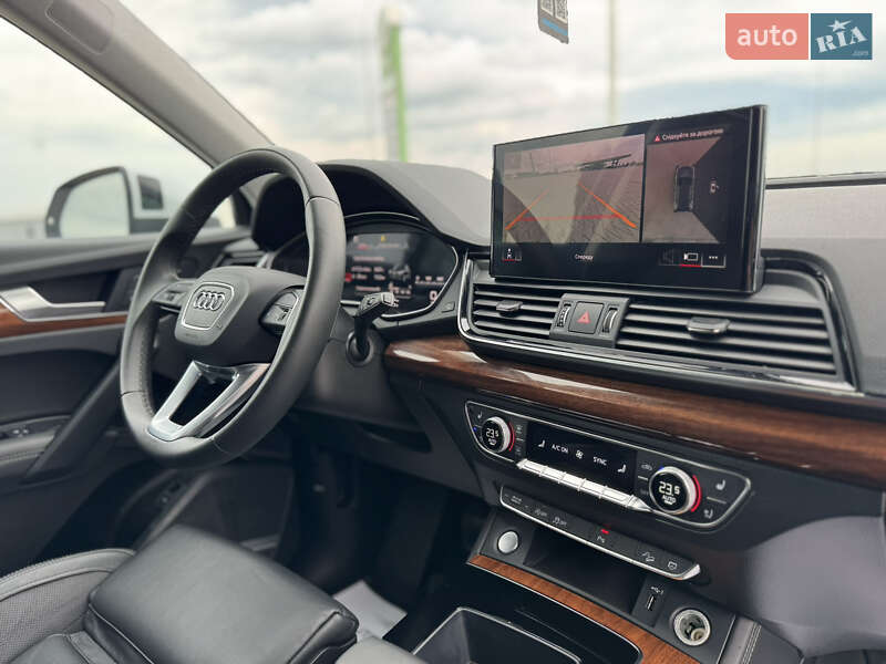 Внедорожник / Кроссовер Audi Q5 2023 в Ровно