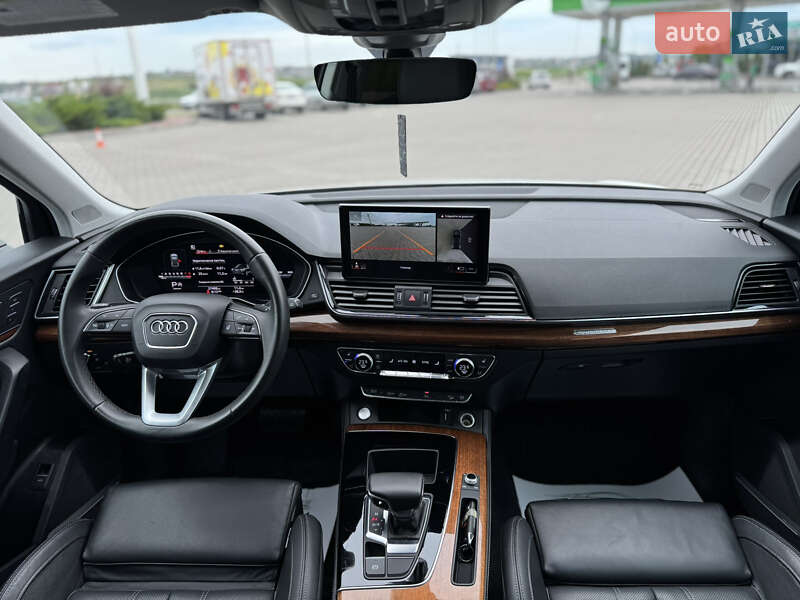 Внедорожник / Кроссовер Audi Q5 2023 в Ровно