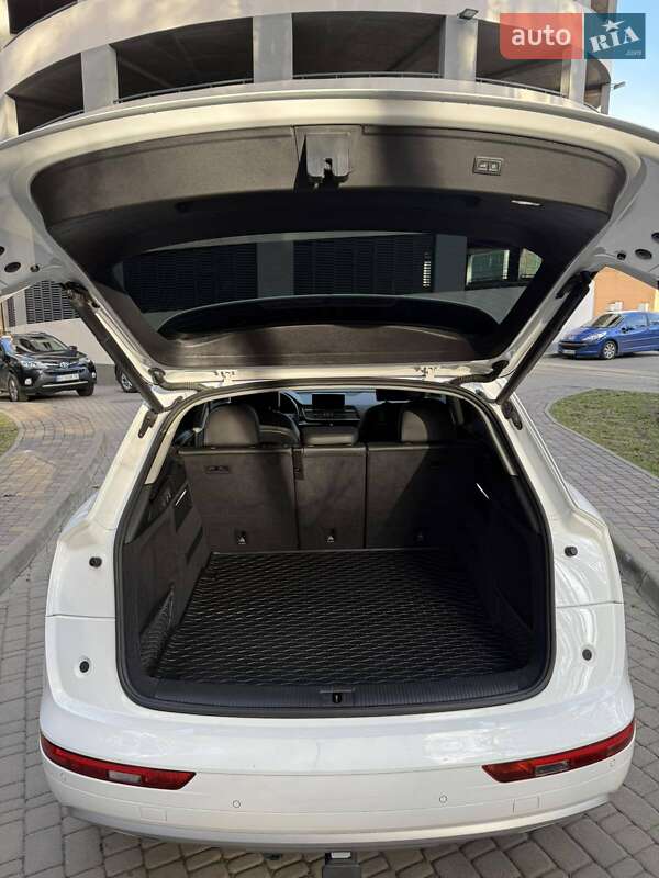 Внедорожник / Кроссовер Audi Q5 2018 в Броварах фото 29 Внедорожник / Кроссовер Audi Q5 2018 в Броварах