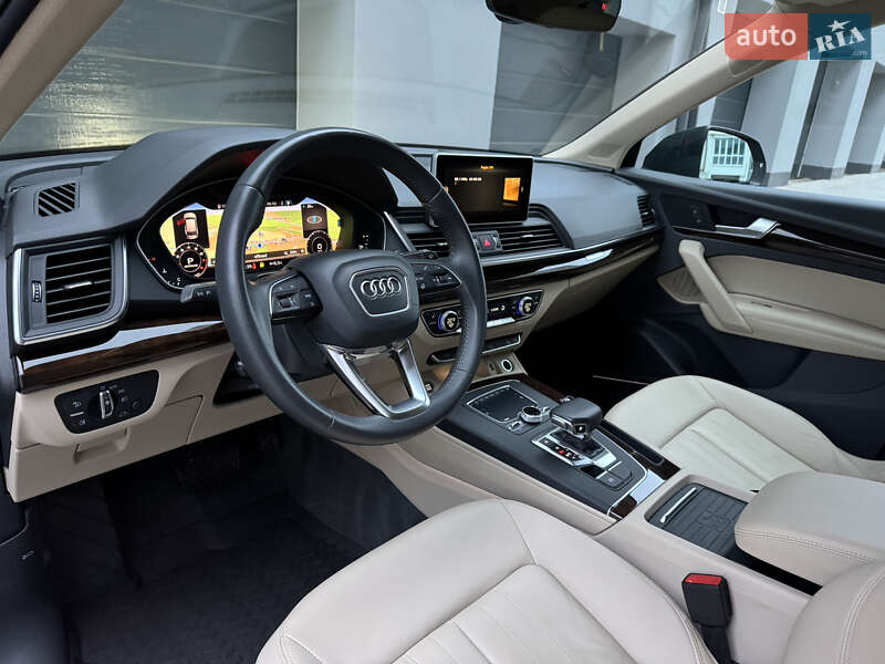 Позашляховик / Кросовер Audi Q5 2019 в Тернополі фото 76 Позашляховик / Кросовер Audi Q5 2019 в Тернополі