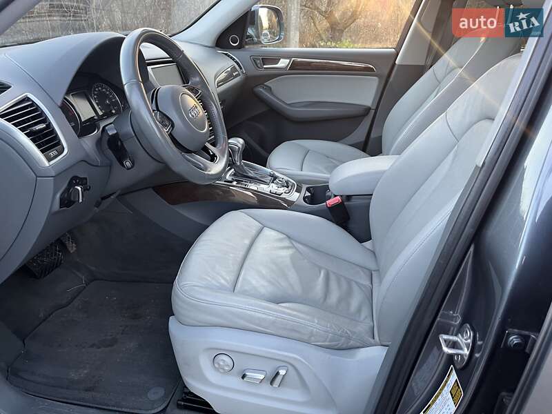 Внедорожник / Кроссовер Audi Q5 2015 в Дубно