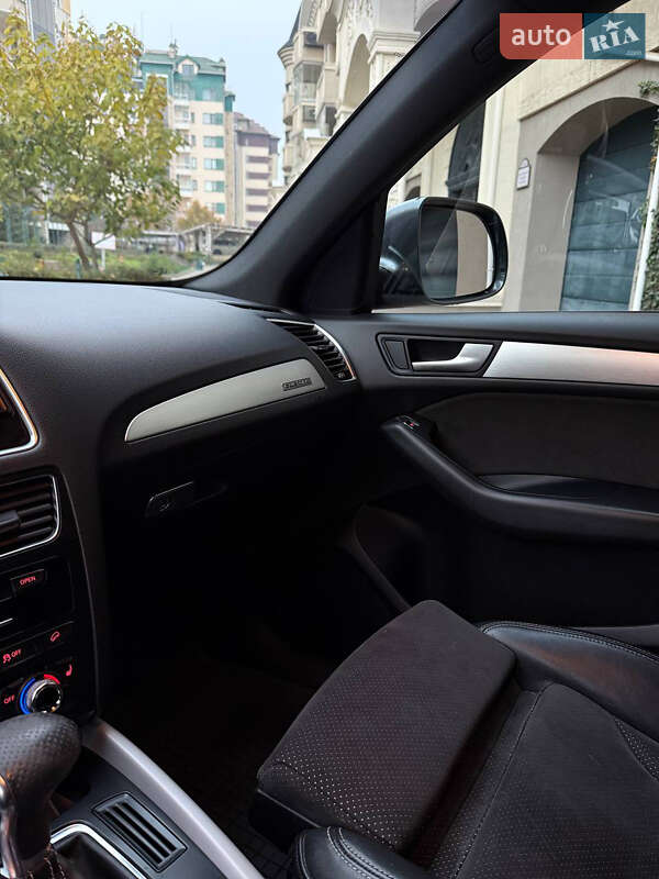 Внедорожник / Кроссовер Audi Q5 2012 в Одессе