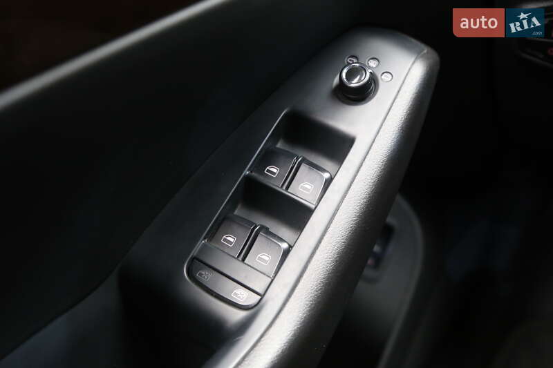 Внедорожник / Кроссовер Audi Q5 2012 в Киеве фото 24 Внедорожник / Кроссовер Audi Q5 2012 в Киеве