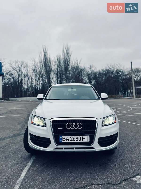 Внедорожник / Кроссовер Audi Q5 2012 в Николаеве