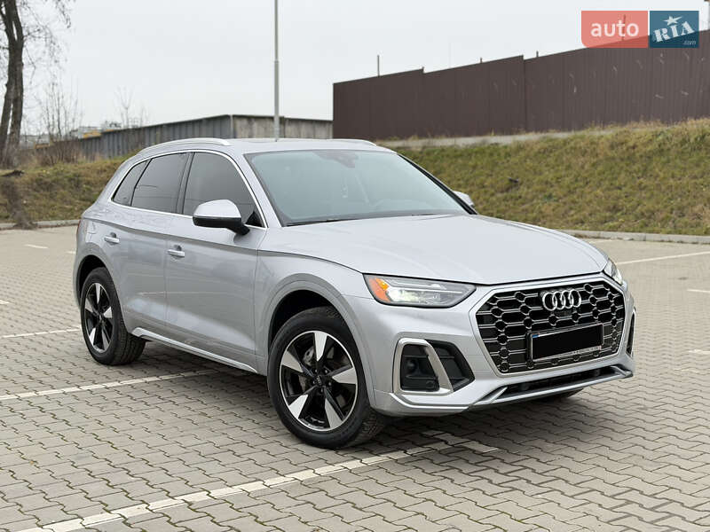 Внедорожник / Кроссовер Audi Q5 2022 в Тернополе