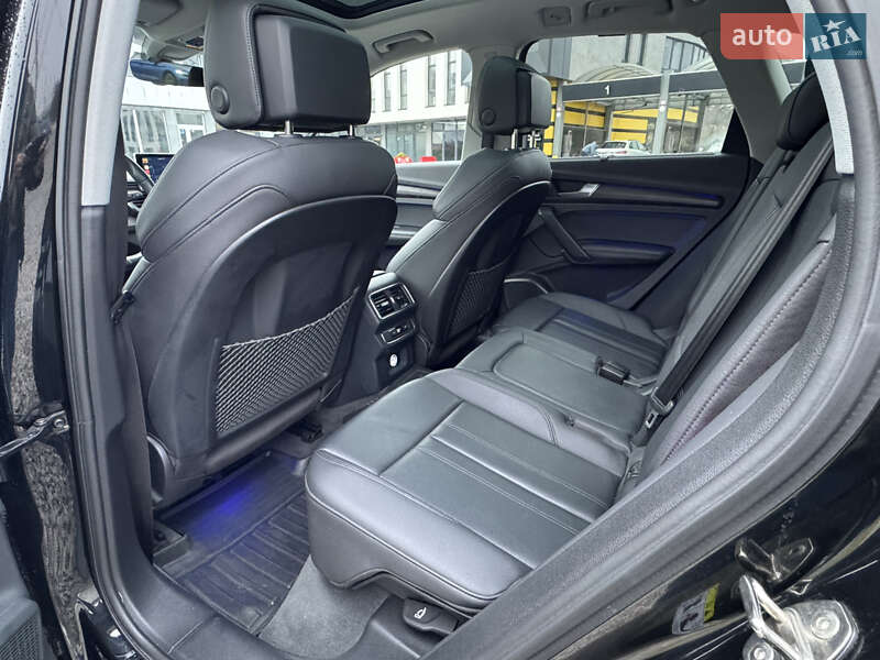 Внедорожник / Кроссовер Audi Q5 2018 в Львове фото 16 Внедорожник / Кроссовер Audi Q5 2018 в Львове