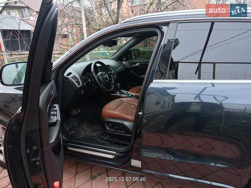 Внедорожник / Кроссовер Audi Q5 2011 в Кропивницком